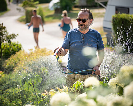 Camping Resort Turnersee Gartenpflege