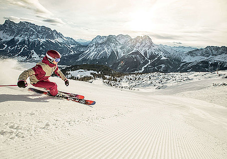 Carving, (c) Tiroler Zugspitz Arena/C. Jorda