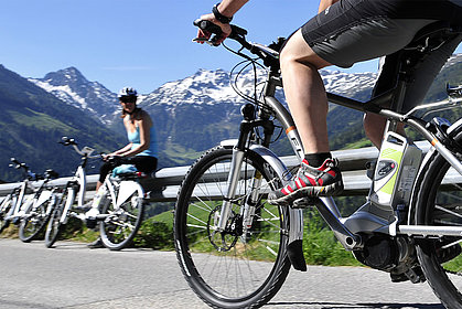 E-Bike Tour auf dem Oberen Höhenweg in Alpbach, (c) Alpbachtal Tourismus/Grießenböck Gabriele