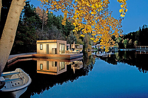 Floating Homes Ferienparadies Natterer See