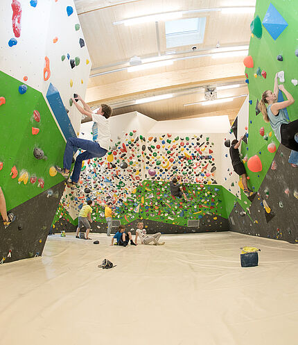 Boulderhalle Erlebnis Resort Aufenfeld