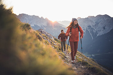 Wandern Sonnenaufgang, (c) Tiroler Zugspitz Arena / C.Jorda